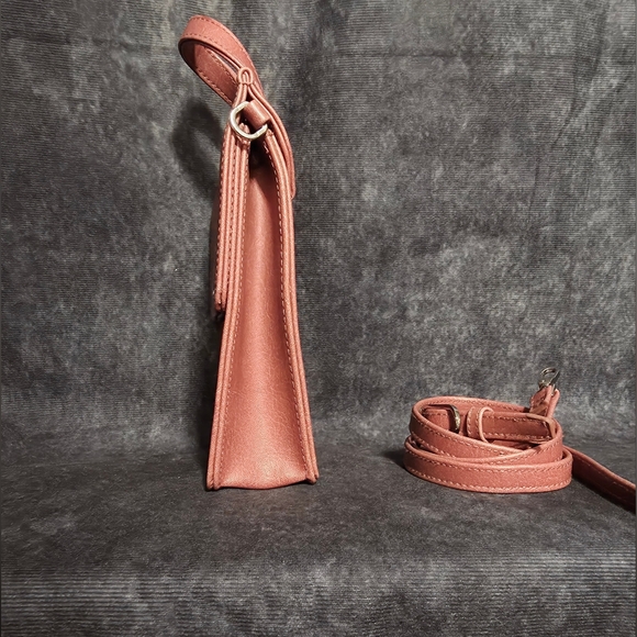 Matt & Nat Vintage Thessa Vegan Pink Crossbody Bag - Picture 8 of 16